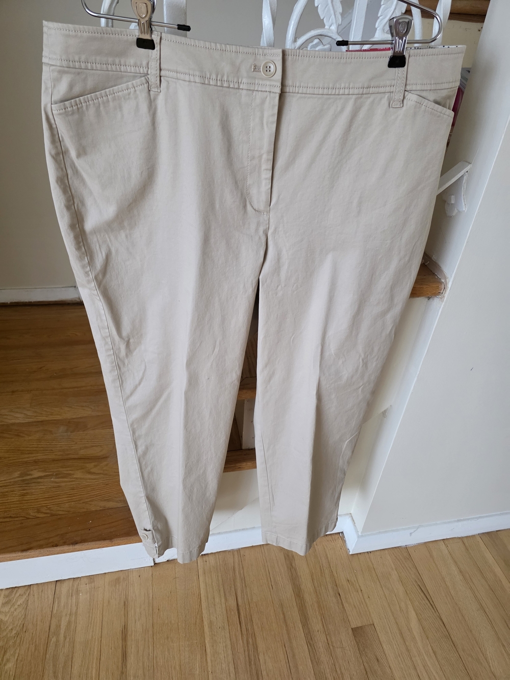 Talbots Women's Khaki Crop Pants